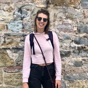 Meet your Posher, Kendra